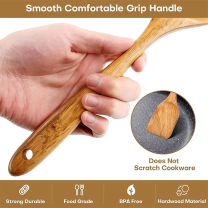 Set de utensilios de cocina de madera en uso
